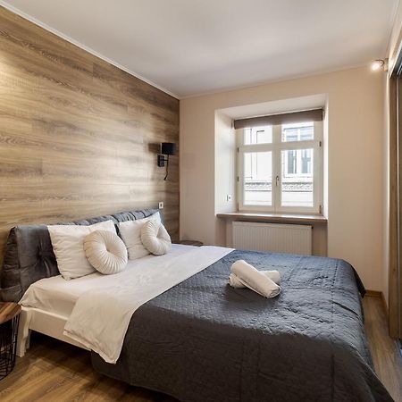 Tut Staroevreyska С Apartment Lviv Buitenkant foto
